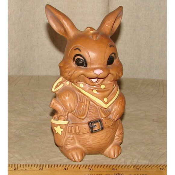 Twin Winton SALT or PEPPER SHAKER, Cowboy/Gunslinger Bunny Rabbit, Single - Picture 2 of 11